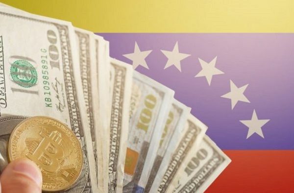 Hogares venezolanos reciben en promedio 66 dólares por remesas