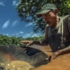 En la aislada Amazonia venezolana, la gasolina se paga con oro