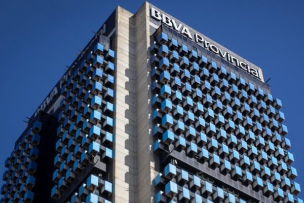 Ganancia del BBVA en América del Sur cayó 38,2% en 2020 incluyendo a su operación en Venezuela