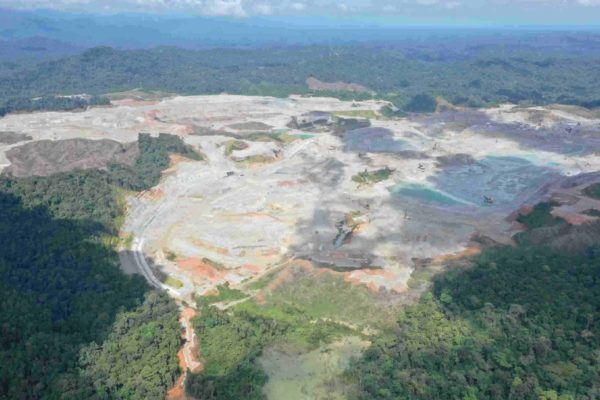 Cierran temporalmente mina de cobre en Panamá por #Covid19