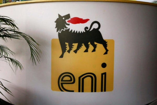 Italiana Eni aumenta recepción de crudo venezolano en pago por producción de gas