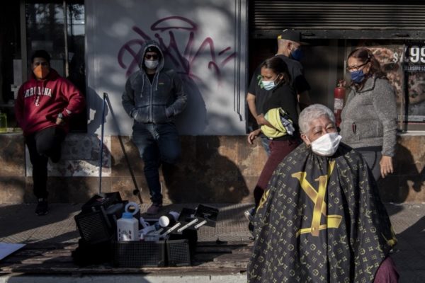 Chile expulsará a más de cien migrantes irregulares, la mayoría venezolanos