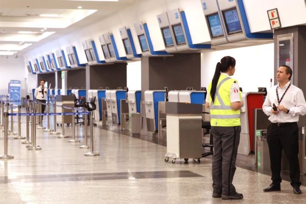 Aerolíneas Argentinas lanzan protocolo sanitario para reanudación de vuelos a partir de septiembre