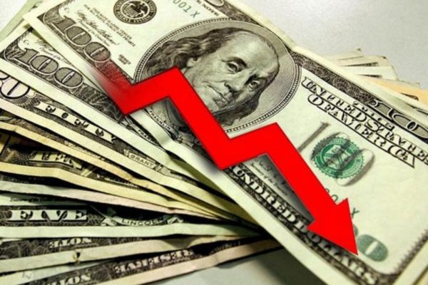 #14Oct Dólar paralelo siguió en retroceso y cerró por debajo de Bs.442.000