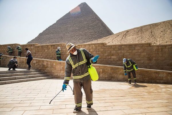 Distancia social y aforo limitado en las excavaciones arqueológicas de Egipto