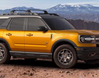 Ford lanza la nueva familia de todoterrenos Bronco para competir con Jeep