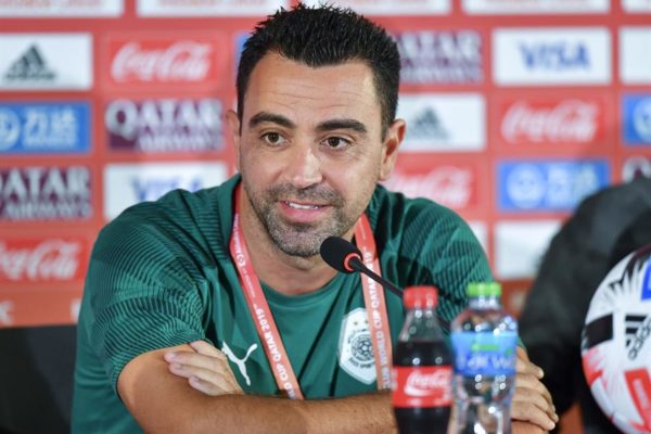 Xavi Hernández dio positivo por coronavirus