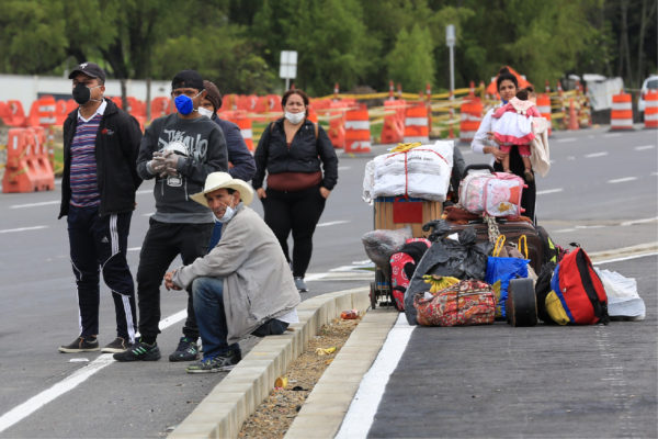 Colombia refuerza vigilancia en la frontera ante aumento de venezolanos que han ingresado al país