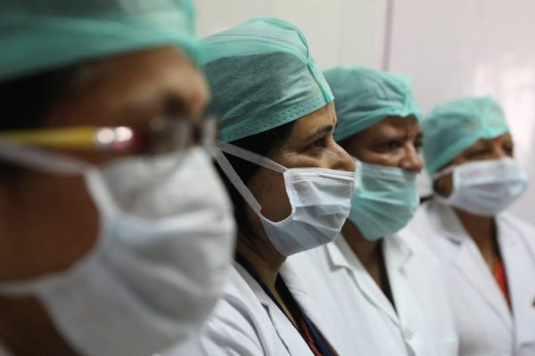 ONG Médicos Unidos denuncia muerte por COVID-19 de 7 sanitarios en la última semana