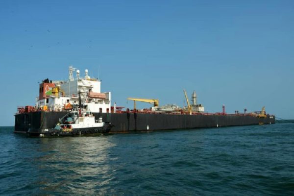 Trinidad inspeccionará el buque Nabarima para constatar que no represente riesgo ambiental
