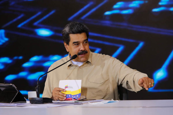 Maduro dice que ha llegado una «veintena de inversiones» vía Ley Antibloqueo