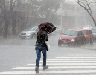 Gobierno se activó para atender emergencias por fuertes lluvias en el país