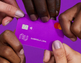Fondo de Warren Buffett invierte US$500 millones en el banco digital Nubank