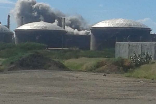 Stefanelli: explosión en refinería de Amuay genera severos daños en la planta