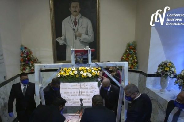 Este sábado se ofició ceremonia de clausura de exhumación de José Gregorio Hernández