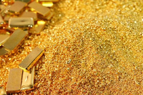 El oro inicia la semana con avances en espera de anuncios de la FED