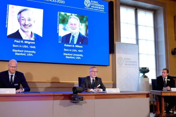 Estadounidenses Paul Milgrom y Robert Wilson ganan el Premio Nobel de Economía