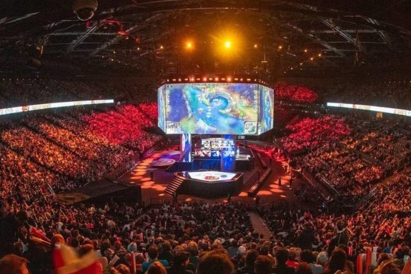 Pareja surcoreana gana Mundial del ‘League of Legends’ ante una audiencia millonaria