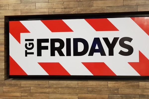 Cierra TGI Fridays del centro comercial Tolón luego de 17 años de operatividad