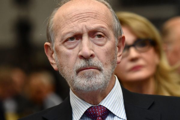Fallece Vincenzo Calandra Buonaura, presidente del banco italiano Carige