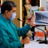 Maduro: la próxima semana llegan primeras 100.000 dosis de vacuna Sputnik V