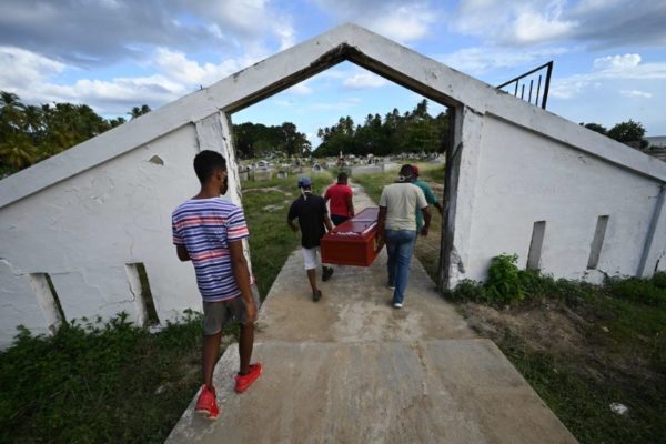 Protesta en Güiria exige justicia por los 28 muertos en naufragio a Trinidad