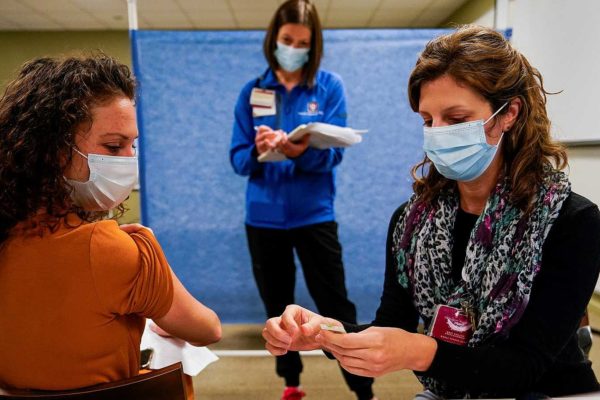 EEUU exigirá vacuna a quienes entren desde México o Canadá por tierra o ferry