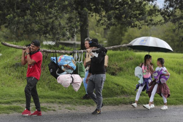 Al menos 161 venezolanos llegaron a Colombia tras enfrentamientos en la frontera