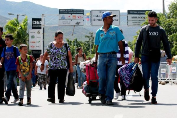Si persiste tendencia: La ONU teme más de 6 millones de venezolanos desplazados en 2021