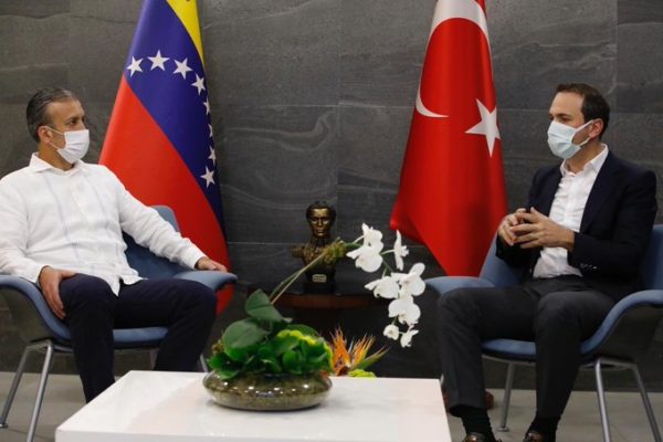 Venezuela y Turquía fortalecen cooperación energética: «Vienen nuevos tiempos»