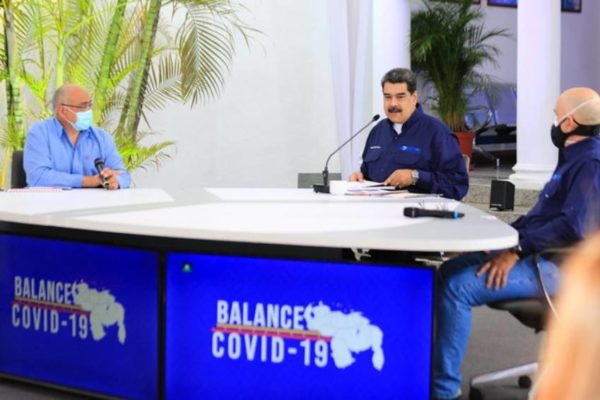 Maduro denuncia censura en redes sociales contra el Carvativir y anuncia regreso a clases presenciales