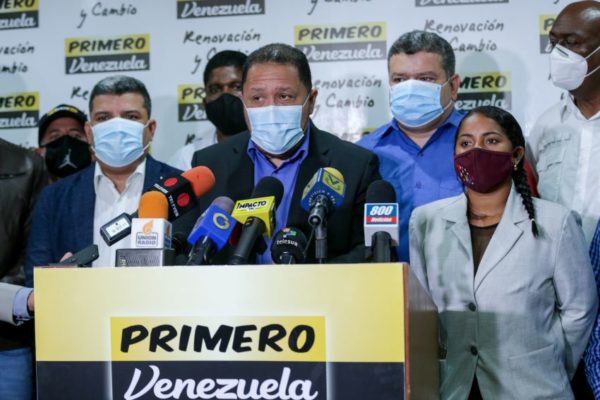 Opositor Brito anuncia interpelación de Guaidó y otros excompañeros por ‘delincuencia organizada’