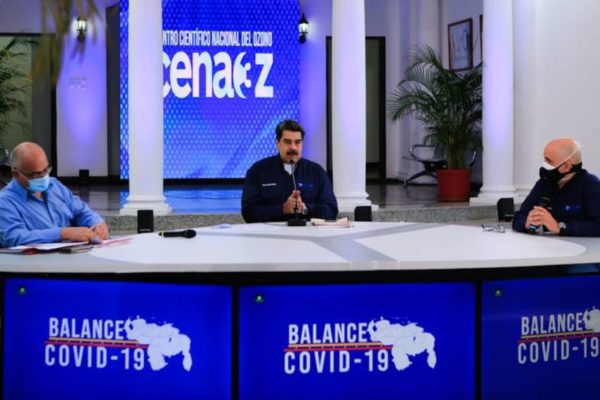 Maduro inauguró el Cenaoz, espacio que ofrecerá terapia con ozono para combatir la Covid-19