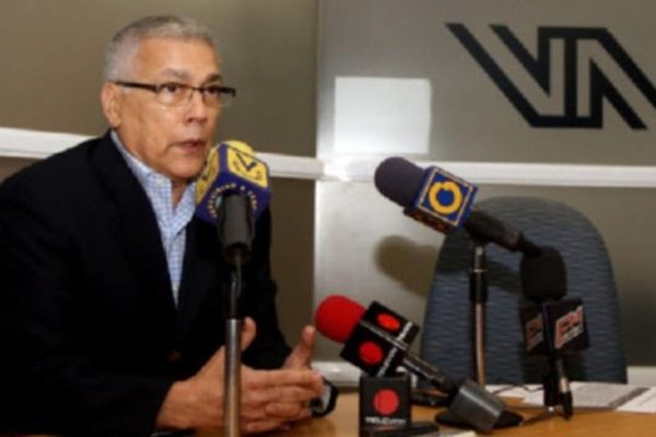 Humberto Figuera: 9 aerolíneas están operando actualmente en Venezuela