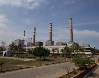 Incendio paraliza Unidad V de Planta Centro y resta 200 MV al crítico sistema eléctrico nacional