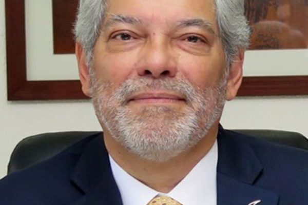 Héctor Rodríguez Albornoz asume presidencia de VenAmCham en un período complejo