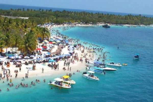 Hasta US$100: Lo que cuesta un paseo en lancha por los cayos de Morrocoy