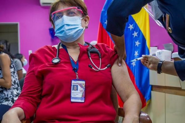 Maduro: Para el #30Oct «en Venezuela habremos alcanzado el 70% de las personas en edad para vacunarse» contra la Covid-19