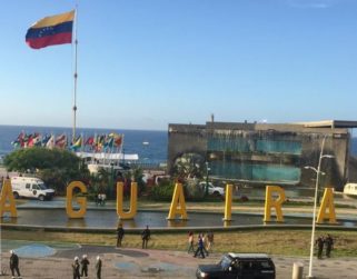 Confinamientos de parroquias y municipios marcan la cuarentena en La Guaira y Zulia