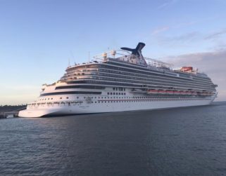 Primer crucero en 15 meses zarpa este sábado desde un puerto de EEUU