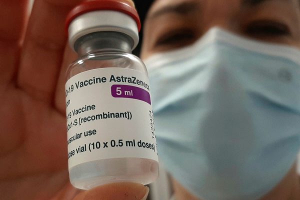 Argentina recibió 864.000 dosis de vacunas AstraZeneca vía sistema Covax