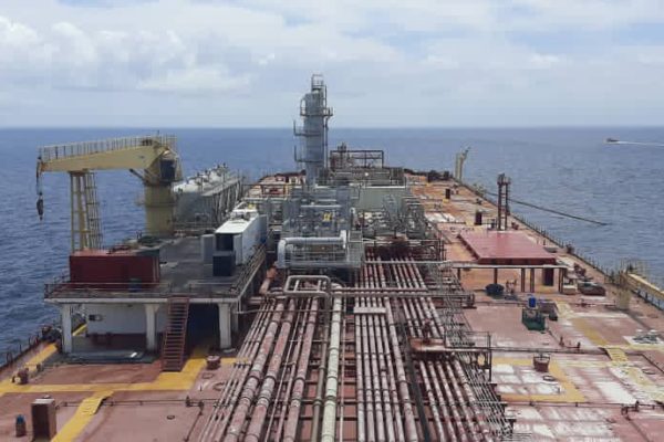 Terminó descarga de crudo almacenado desde 2019 en carguero varado Nabarima