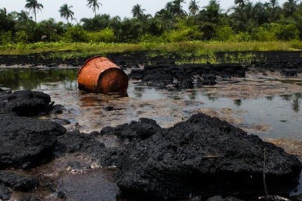 Solicitarán a la Comisión de Energía y Petróleo investigar presunto derrame petrolero en Anzoátegui