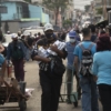 Bloomberg: Vendedores de cigarrillos son comerciantes de divisas clandestinos en Caracas