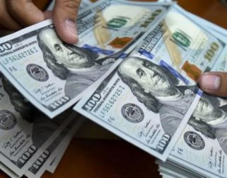 Frenazo en la liquidez no contuvo al dólar oficial que subió más que el paralelo en julio (+ cierre)