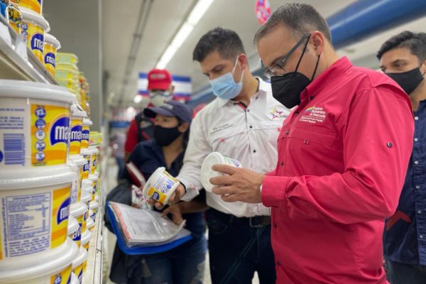 Ministerio de Comercio se desplegó en el Zulia y ajustó precios en supermercados