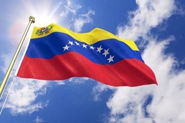 Estiman que el 24 de junio se incorpore la novena estrella a la bandera de Venezuela