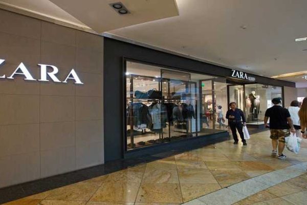 La empresa española Inditex abandona Rusia