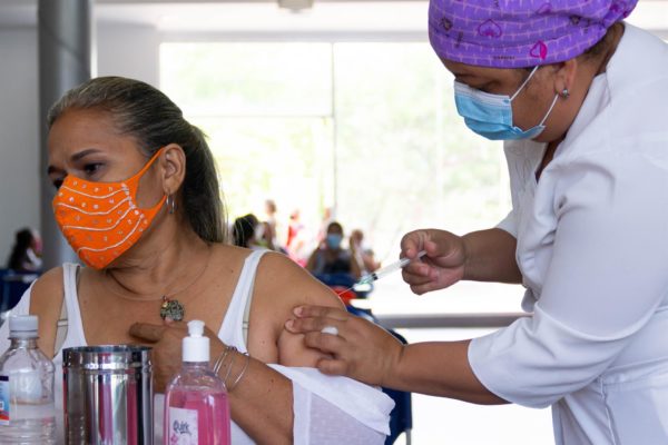 Cruz Roja venezolana se suma a la campaña de vacunación
