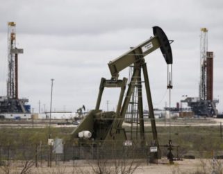 61% de los venezolanos está de acuerdo con que EEUU entregue licencias petroleras para trabajar con PDVSA